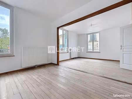 appartement 3 pièces 96 m²
