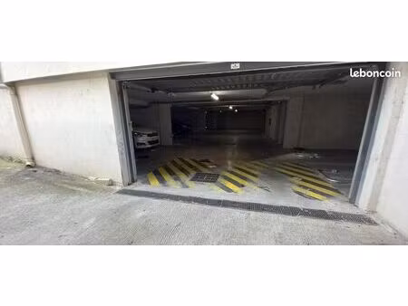 garage 13 m² avignon