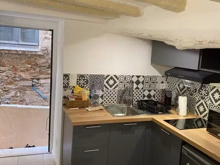 t2 quartier marché/vieux port