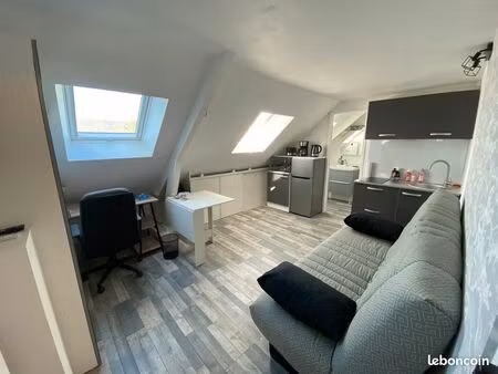 01/04/2026 - location studio meublé 14m2 saint nazaire centre république  très proche de l