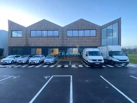 vente local industriel 1032 m² serris (77700)