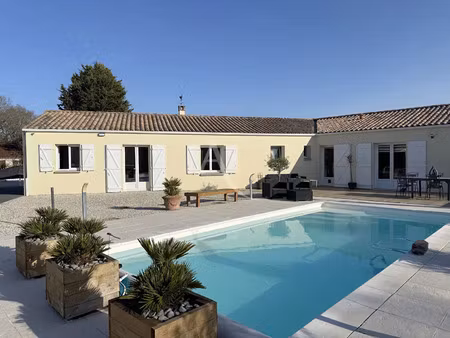 vente maison piscine au givre (85540) : à vendre piscine / 164m² le givre