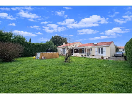 vente maison à notre-dame-de-riez (85270) : à vendre / 128m² notre-dame-de-riez