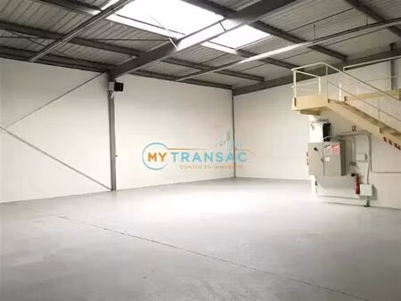 location local industriel 281 m² à noisiel (77186)