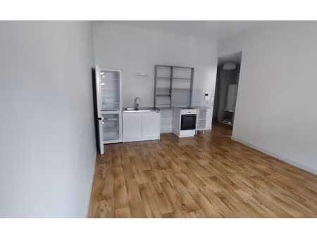 location maison  42 m² t-2 à la souterraine  510 €