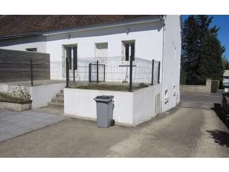 location maison  m² t-5 à saint-yrieix-la-perche  850 €