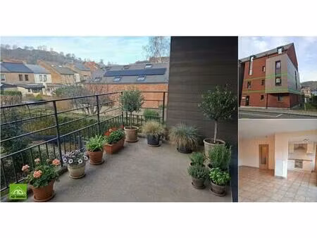 appartement à louer avec garage et terrasse   jambes (vbd94392)