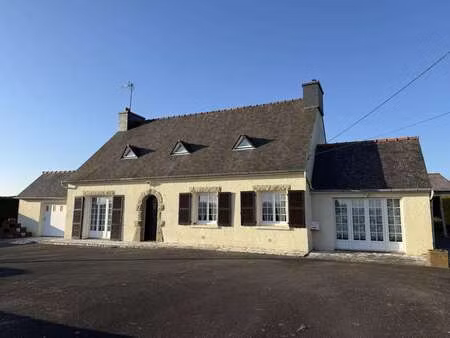 vente maison à bourbriac (22390) : à vendre / 116m² bourbriac