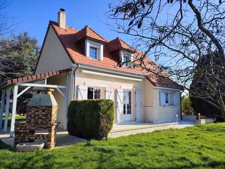 maison de 5 pièces à sainte croix sur mer avec jardin paysager- parfaitement entretenue.