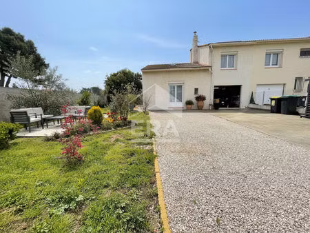 le soler : maison 3 faces 90 m2 avec jardin et garage à vendre