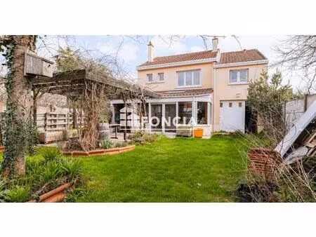 maison familiale à vendre