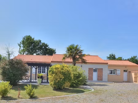 maison à vendre à talmont-saint-hilaire de 134m2
