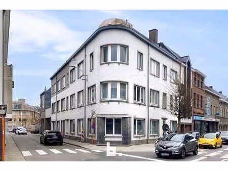 bien immobilier d'investissement : 12 appartements loués