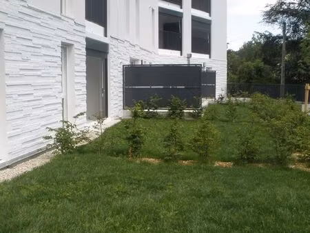 location appartement 2 pièces 46 m² à francheville (69340)