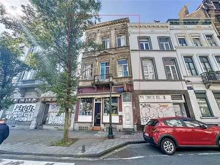 immeuble de rapport et de commerces