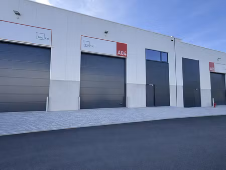 bien professionnel à louer à andenne € 895 (llpav) - | zimmo