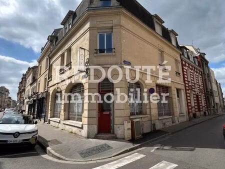 a louer local commercial hyper centre reims 96m2