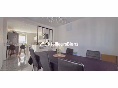 maison 115 m²   3 chambres
