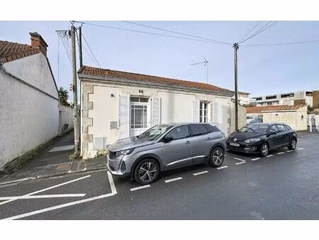 maison la rochelle 49.26 m² t-2 à vendre  221 550 €