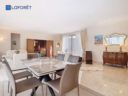 a vendre  pontivy maison 5 pièces 173 m²