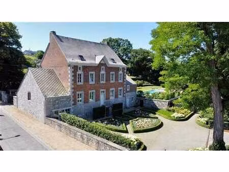 superbe propriété de caractère avec piscine