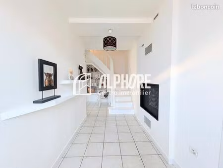 maison 6 pièces 137 m²