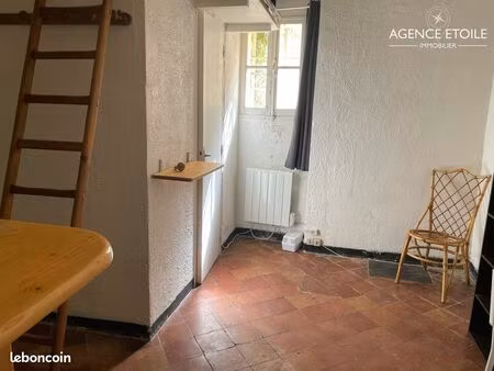 studio 1 pièce 14 m²