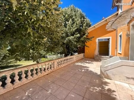 maison 6 pièces 166 m²