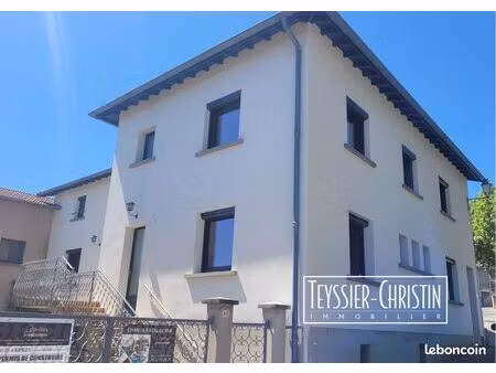 duplex 5 pièces 138 m²