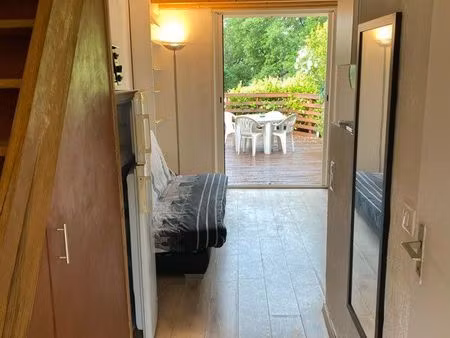 loue maisonnette meublée