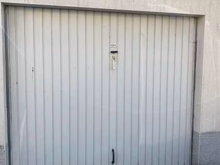 location garage  garde meuble