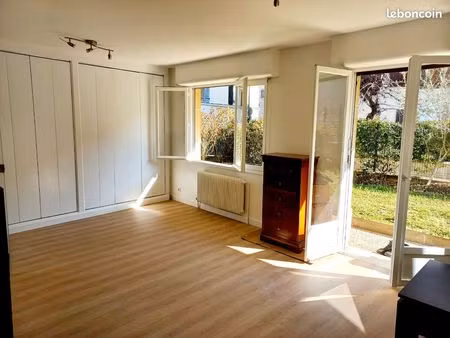 appartement meublé 2 pièces 53m²