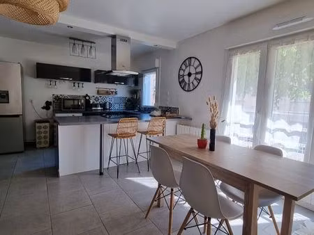 appartement 3 pièces 61 m²