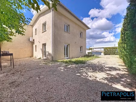 vente locaux professionnels 4 pièces 104 m² à saint-genis-laval (69230)  260 000 €