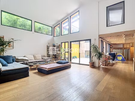 demeure de prestige les lilas 6 pièce(s) 253 m2