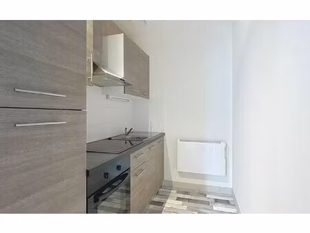 location appartement  m² t-1 à vichy  430 €