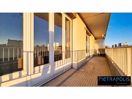 t4 de 92m² avec balcon - garage possible