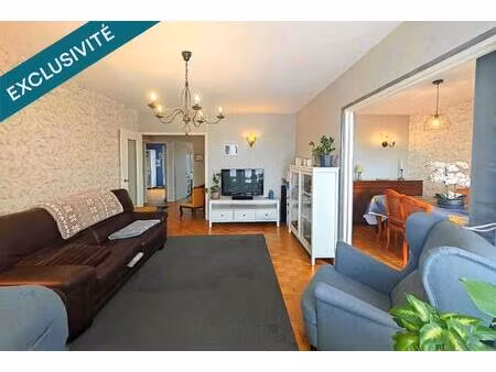 grand appartement t4 avec belle vue dégagée sur la ville et bacon !