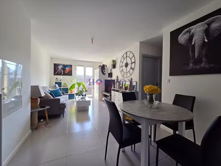 appartement la chapelle en serval 3 pièce(s) 64.66 m2