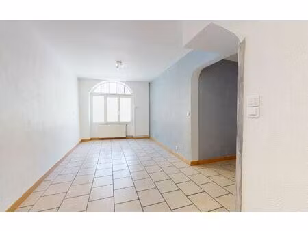 location appartement  m² t-2 à le pouzin  580 €