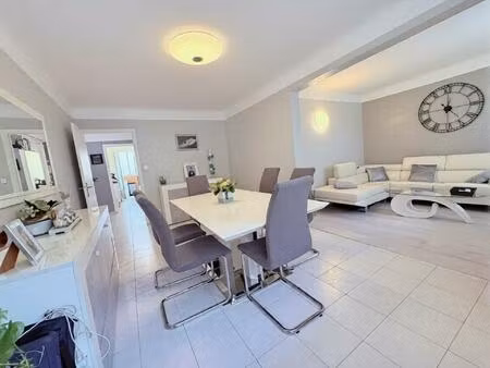 appartement lumineux rénové et prêt à vivre