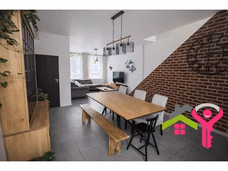 maison rénovée 112 m² – 3 chambres – jardin