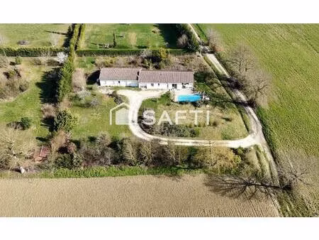 deux maisons jumelées pour grande famille ou projet de vie intergénérationnelle.