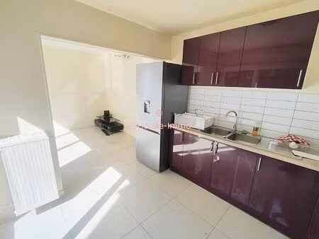 beaucoup de potentiel ! 4 ou 5 chambres possibles !