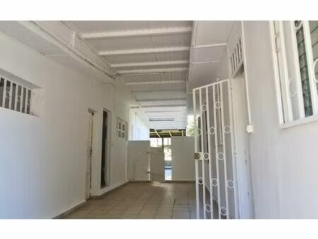 location maison  98.3 m² t-4 à saint-claude  1 189 €