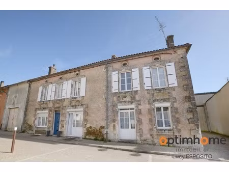 grande maison familiale de 5 chambres au cœur de montemboeuf