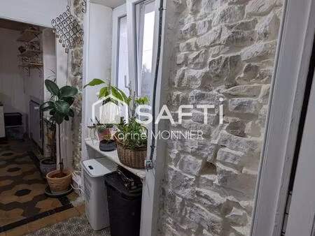 charme de l'ancien  potentiel de deux habitations