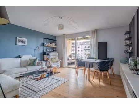 appartement à vendre 3 pièces lyon 3eme arrondissement (69) terrasse piscine rénové archi