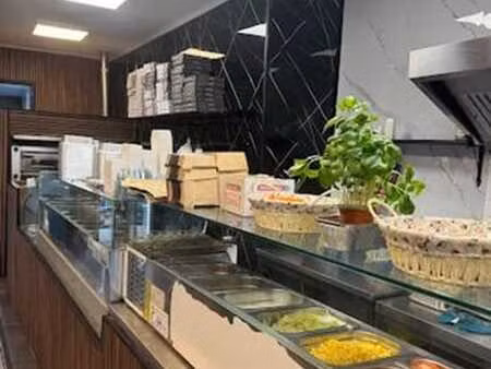 rez commercial + atelier + bureau