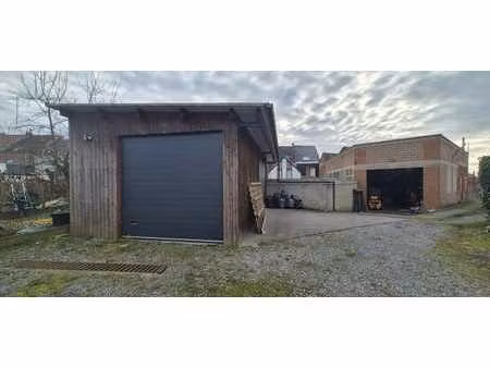 atelier-entrepôt avec bureaux et réfectoire - total 680 m2